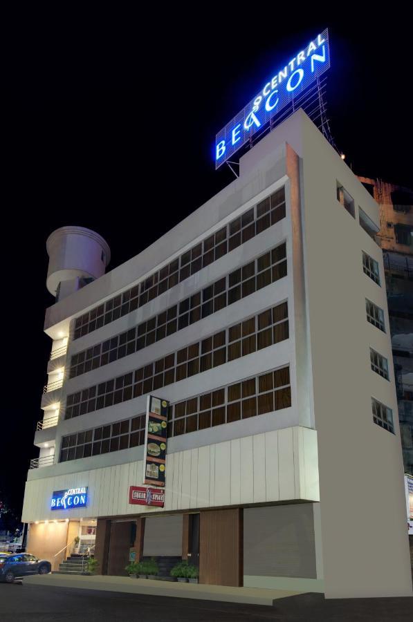Central Beacon Hotel Surat Luaran gambar